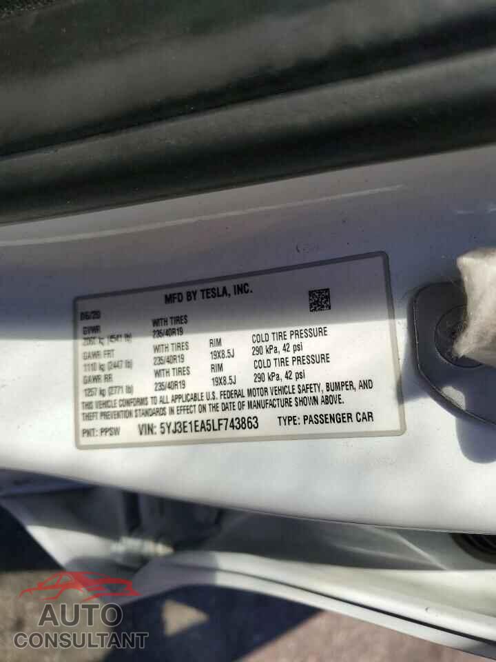 TESLA MODEL 3 2020 - 5YJ3E1EA5LF743863