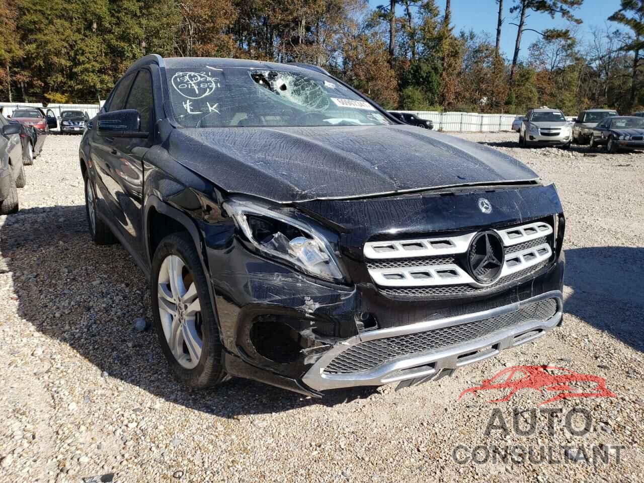 MERCEDES-BENZ GLA-CLASS 2019 - WDCTG4EB3KU015821