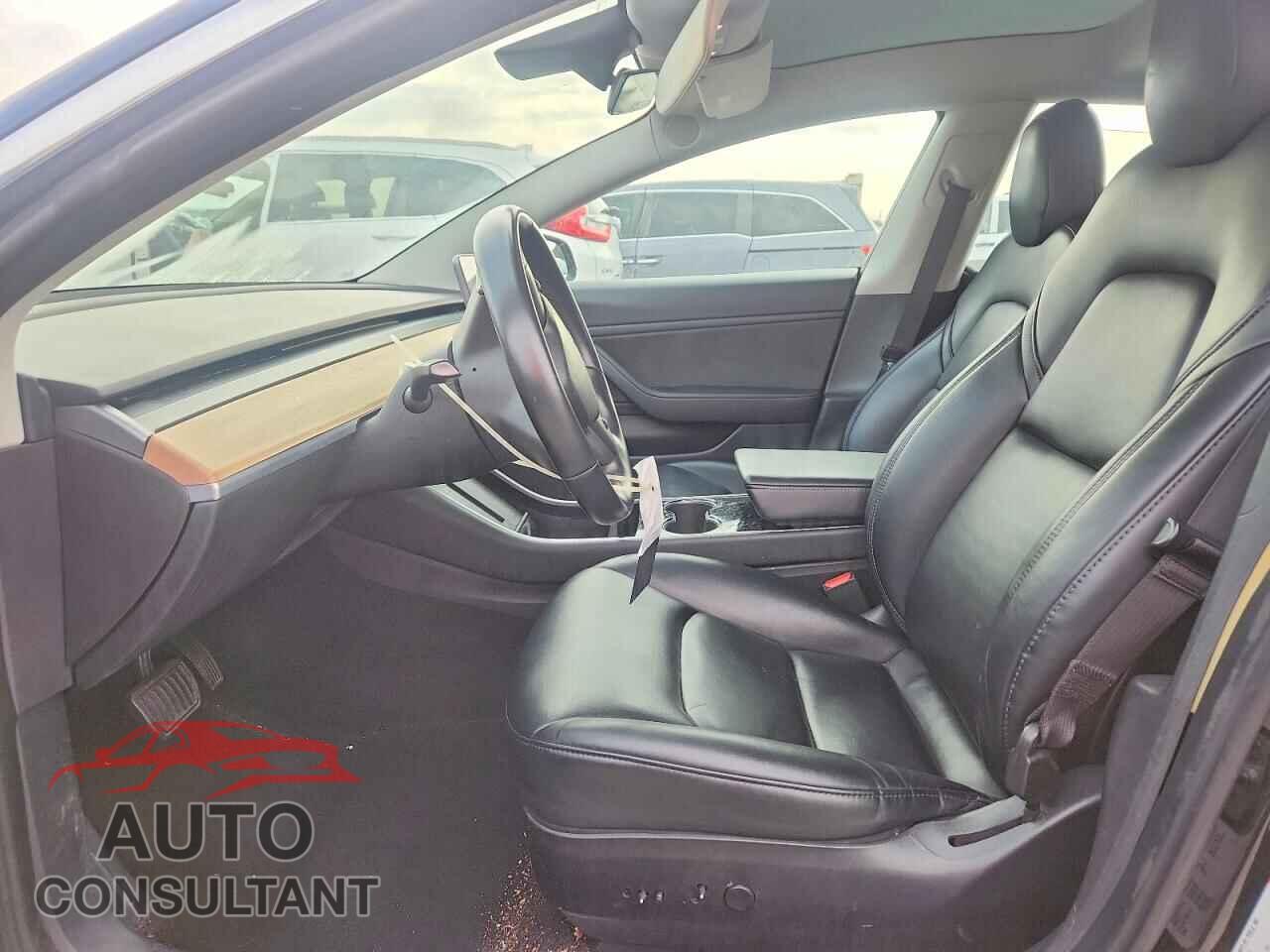 TESLA MODEL 3 2018 - 5YJ3E1EA0JF176278