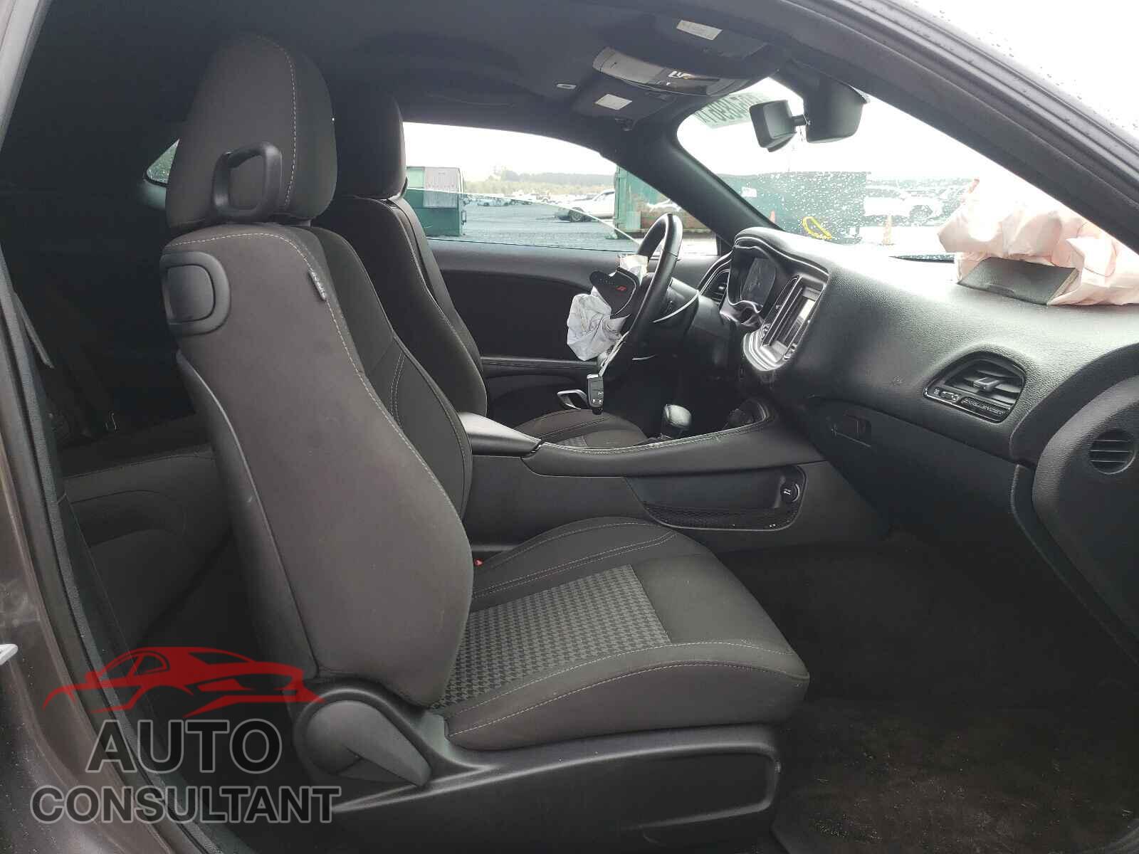 DODGE CHALLENGER 2018 - 2C3CDZAG7JH271513