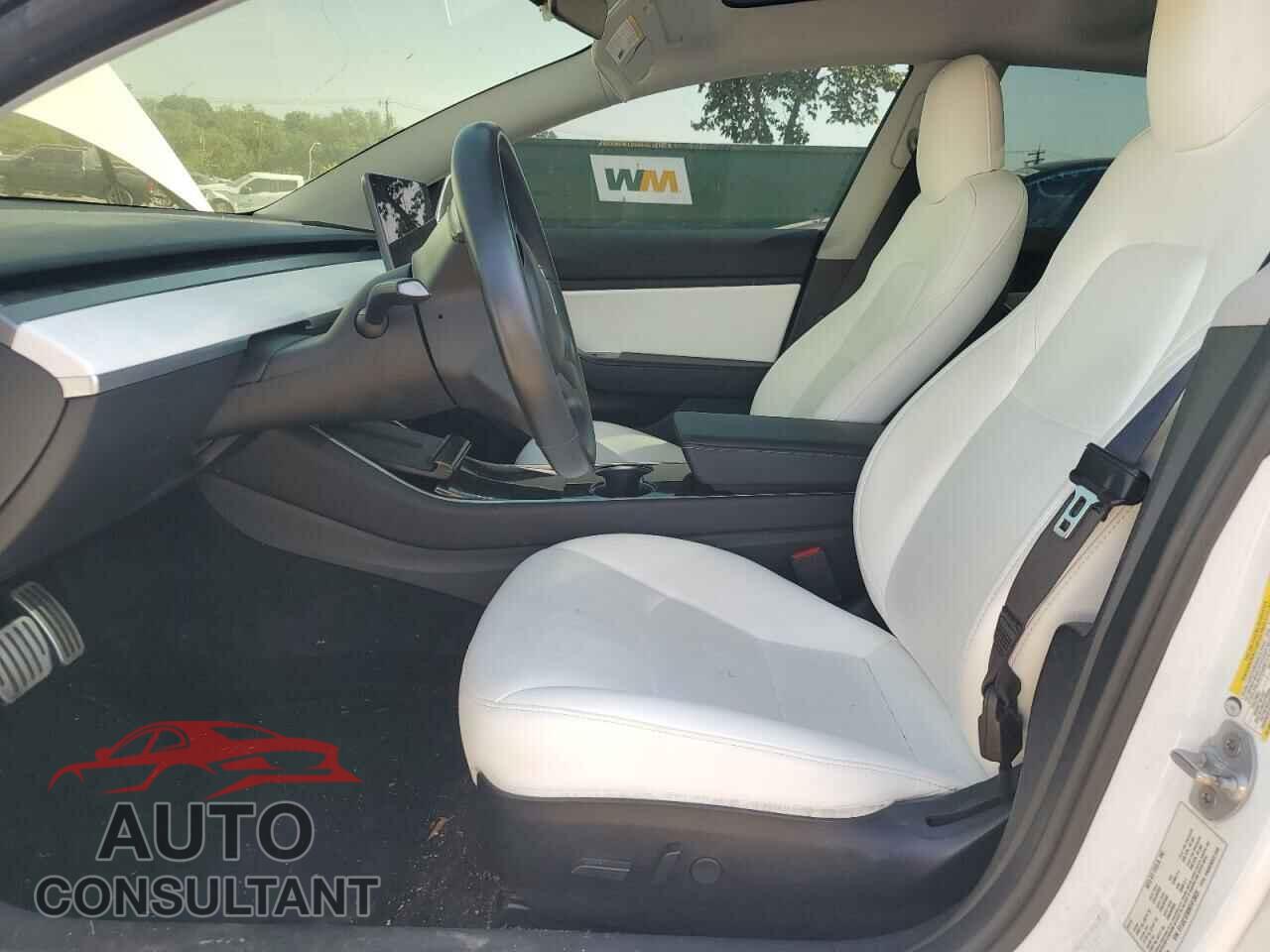 TESLA MODEL 3 2019 - 5YJ3E1EB8KF413822