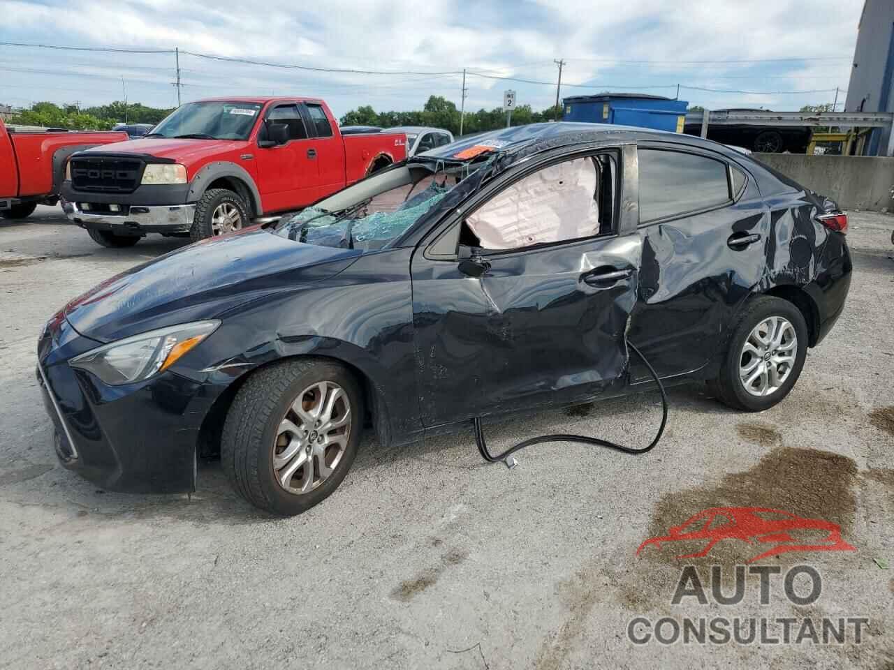 TOYOTA YARIS 2017 - 3MYDLBYV0HY168602
