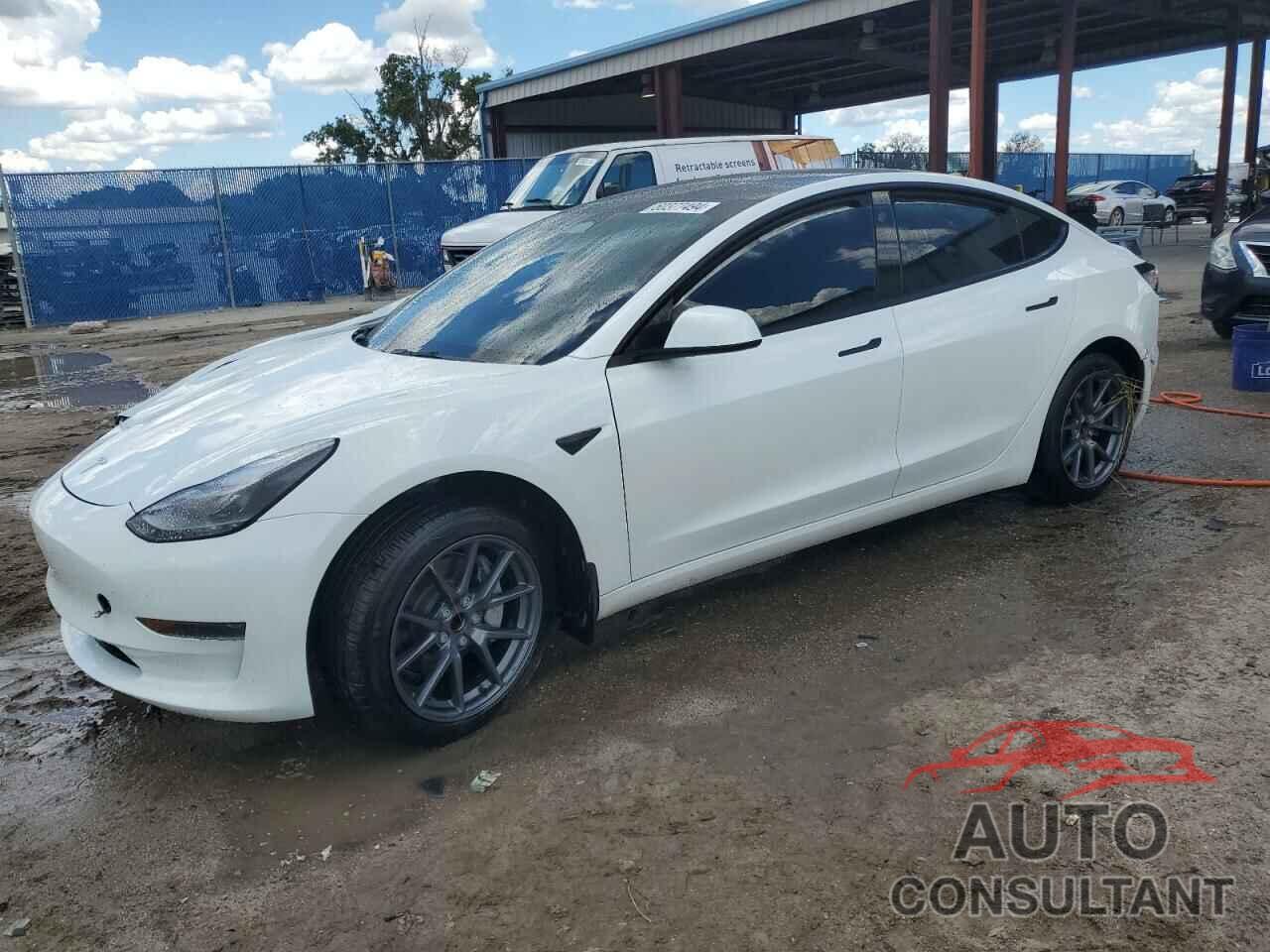 TESLA MODEL 3 2023 - 5YJ3E1EA7PF385512