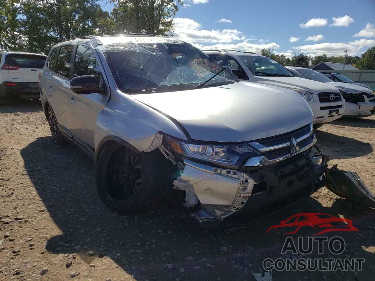 MITSUBISHI OUTLANDER 2018 - JA4AZ3A33JZ030203