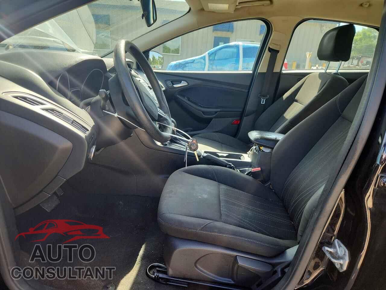 FORD FOCUS 2017 - 1FADP3F2XHL227767