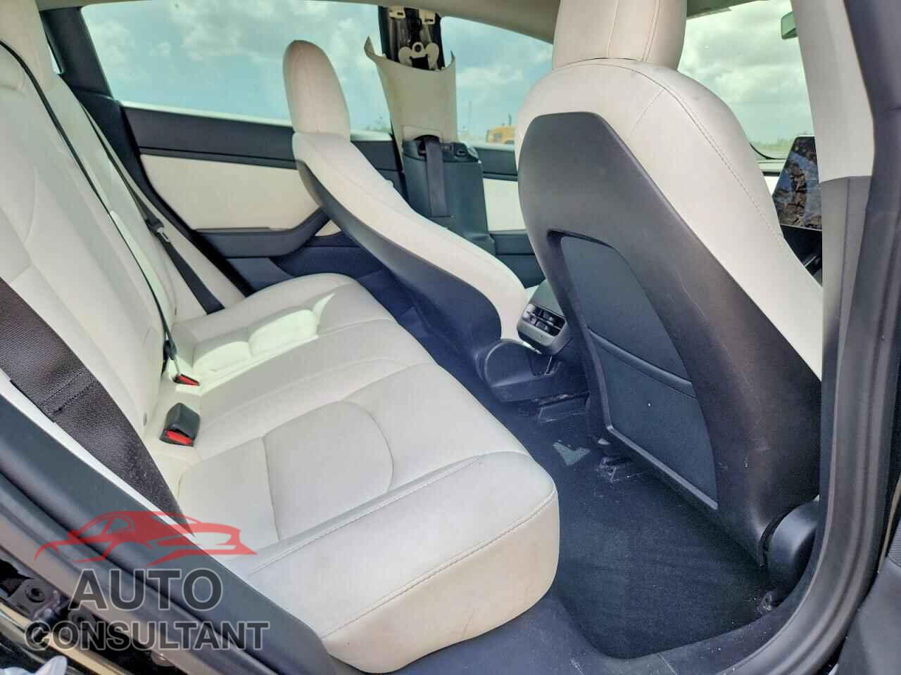 TESLA MODEL 3 2020 - 5YJ3E1EA4LF738332