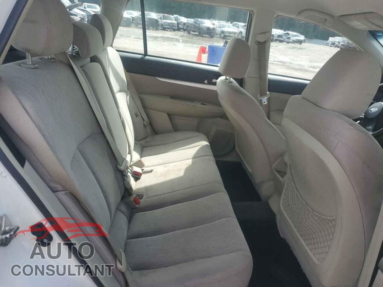 SUBARU OUTBACK 2013 - 4S4BRCACXD3290563