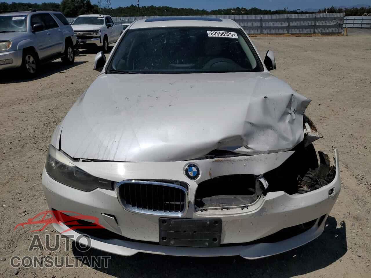 BMW 3 SERIES 2013 - WBA3B5G57DNS01115