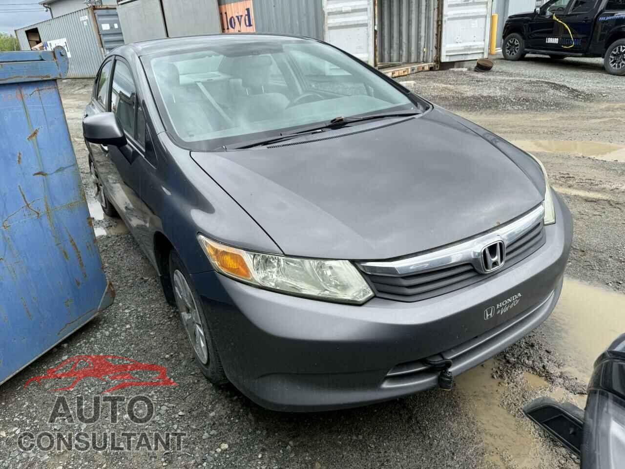 HONDA CIVIC 2012 - 2HGFB2E43CH022104
