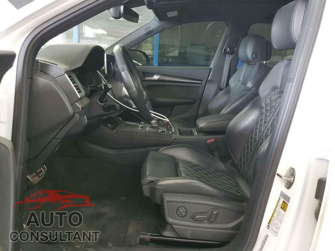 AUDI SQ5 2018 - WA1A4AFY6J2116895