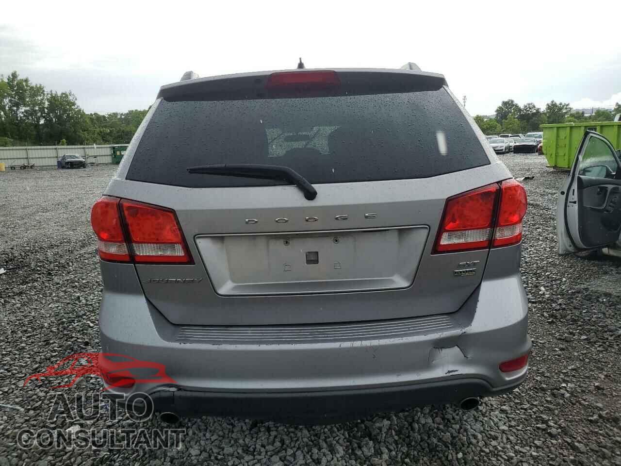 DODGE JOURNEY 2015 - 3C4PDCBG4FT711355