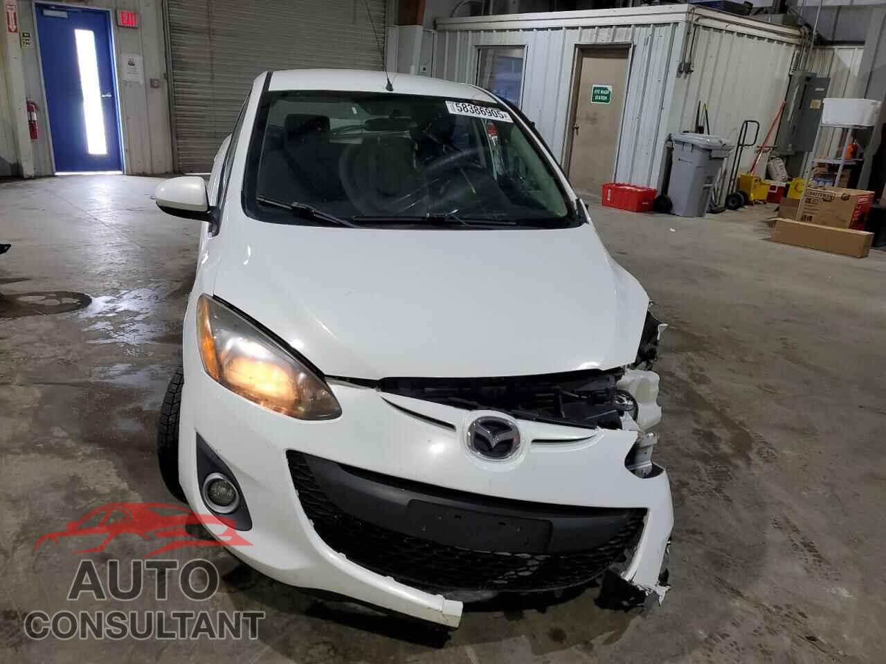 MAZDA 2 2014 - JM1DE1LY9E0176045