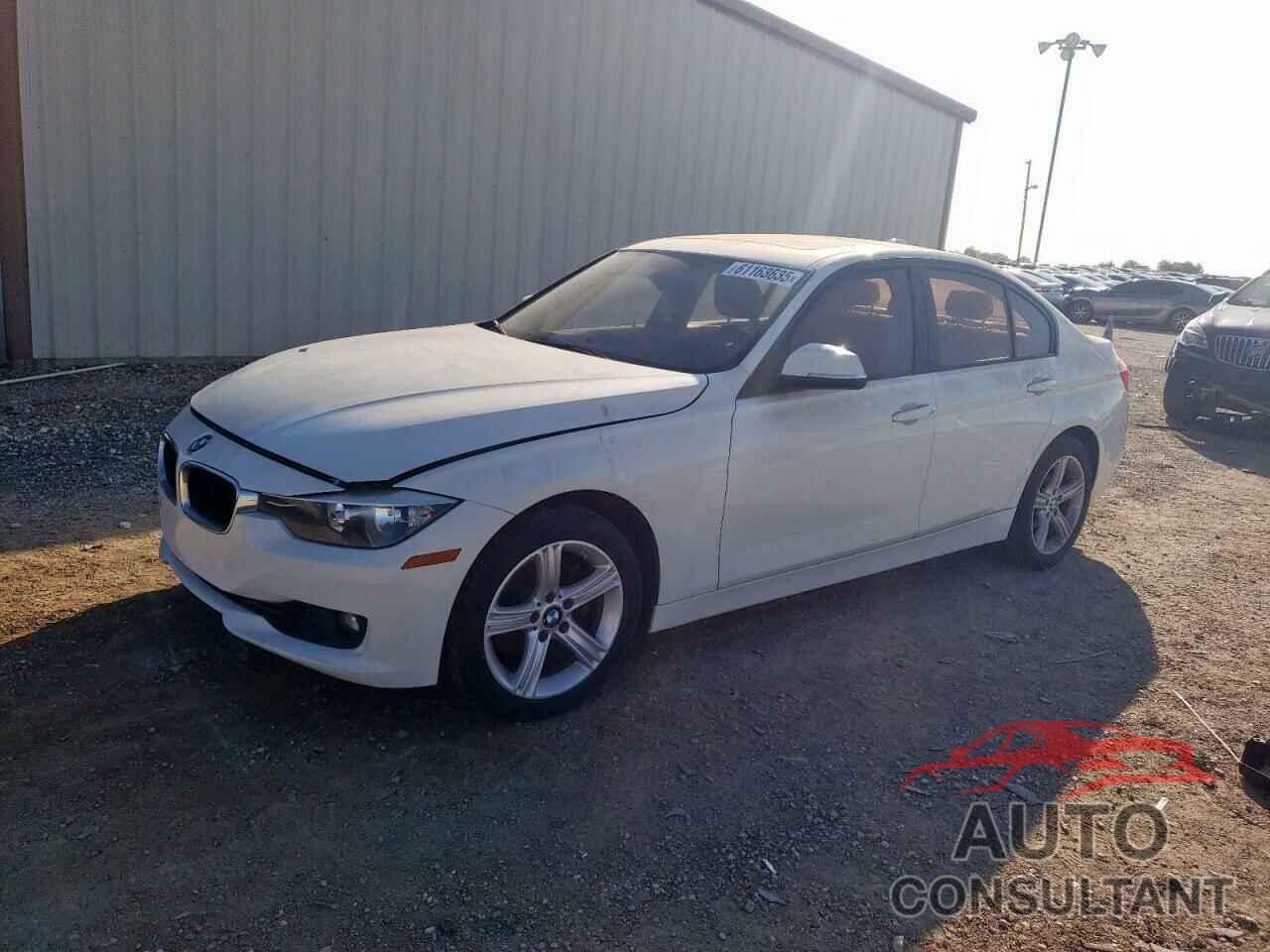 BMW 3 SERIES 2014 - WBA3B5G55ENS07965