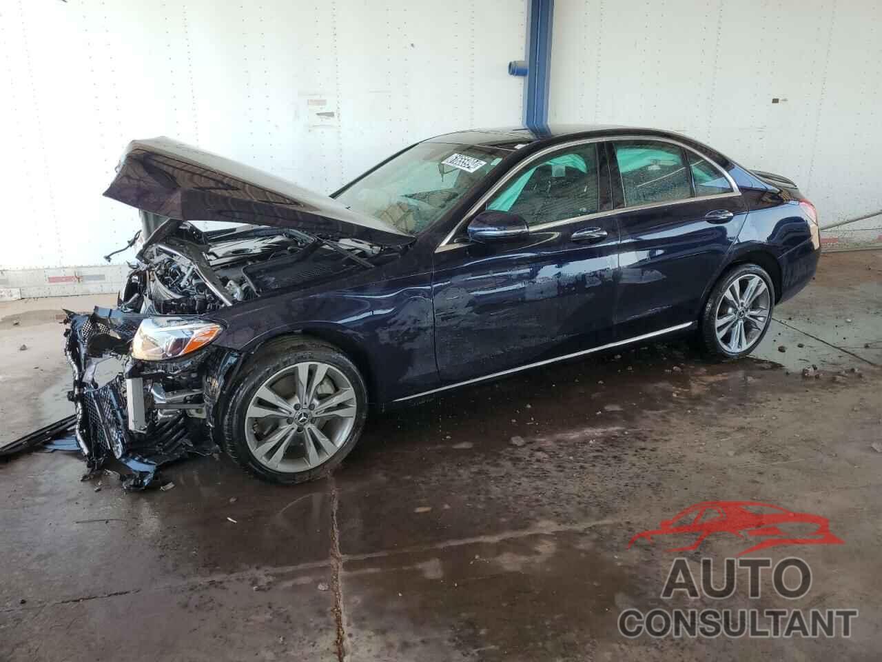 MERCEDES-BENZ C-CLASS 2018 - 55SWF4KB1JU254588