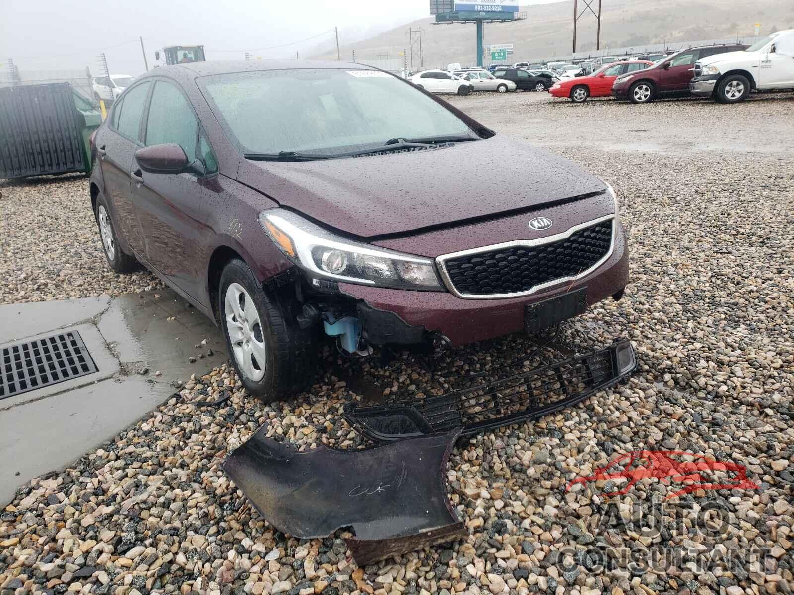 KIA FORTE 2017 - 3KPFK4A75HE102145