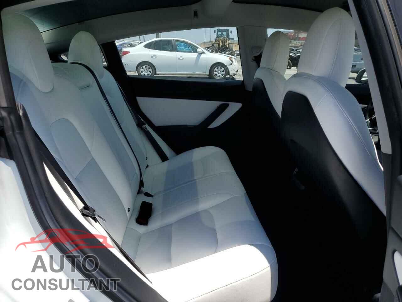 TESLA MODEL 3 2018 - 5YJ3E1EB6JF098176