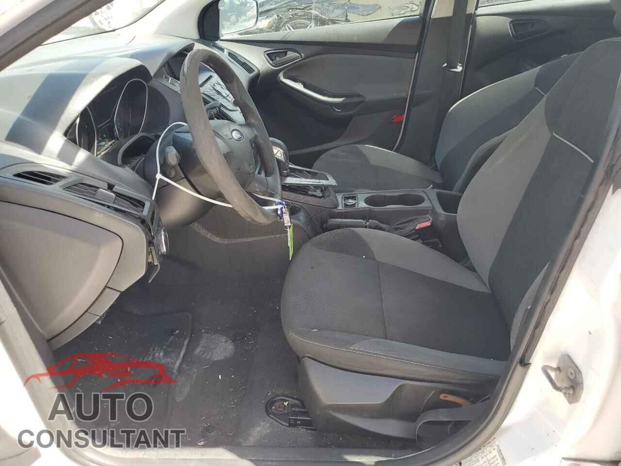 FORD FOCUS 2012 - 1FAHP3E22CL318642