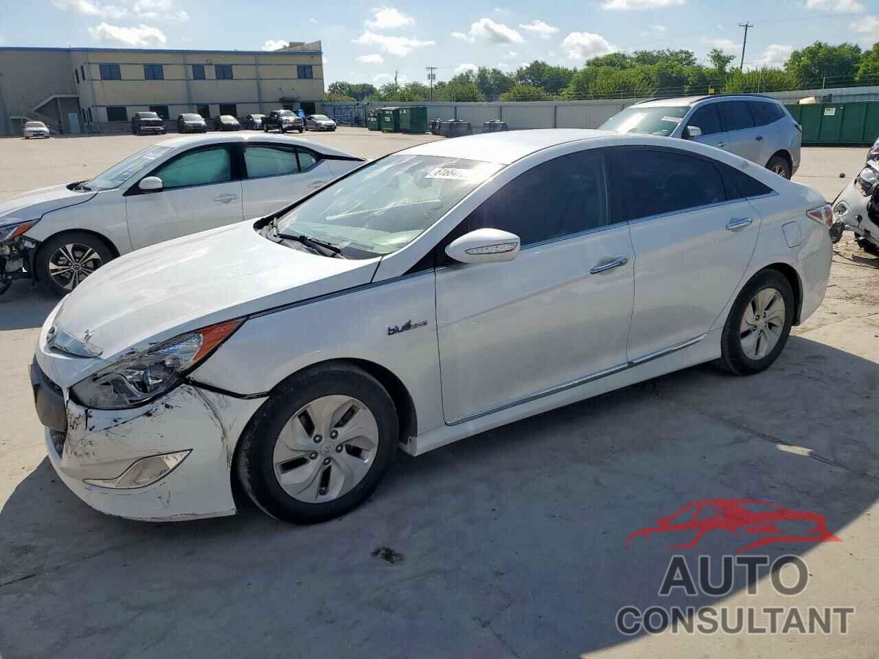 HYUNDAI SONATA 2015 - KMHEC4A42FA133203