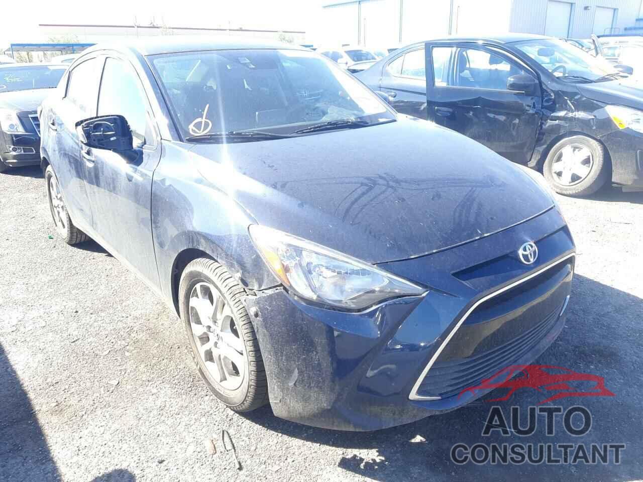 TOYOTA YARIS 2017 - 3MYDLBYV5HY165825