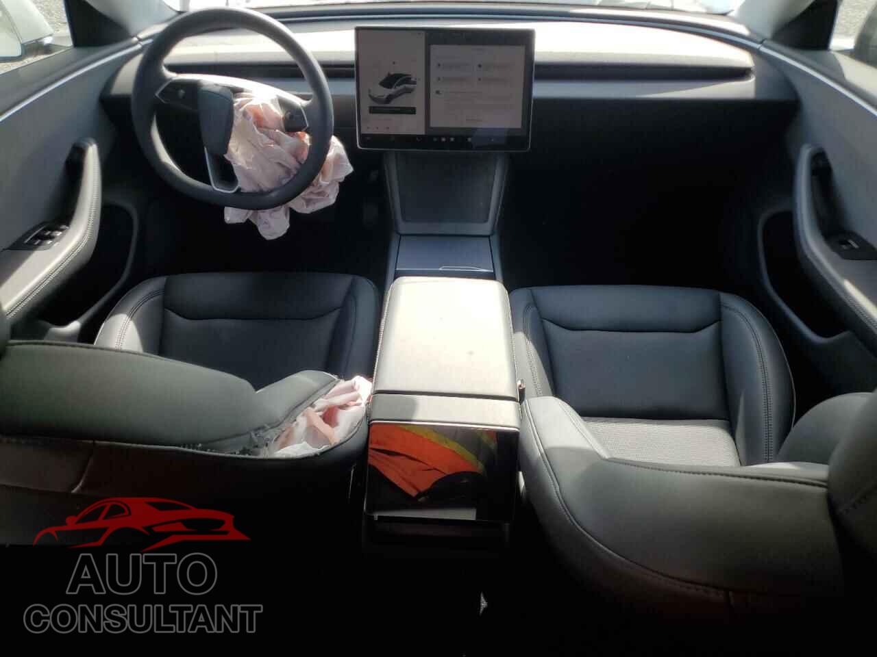 TESLA MODEL 3 2025 - 5YJ3E1EA2SF975464