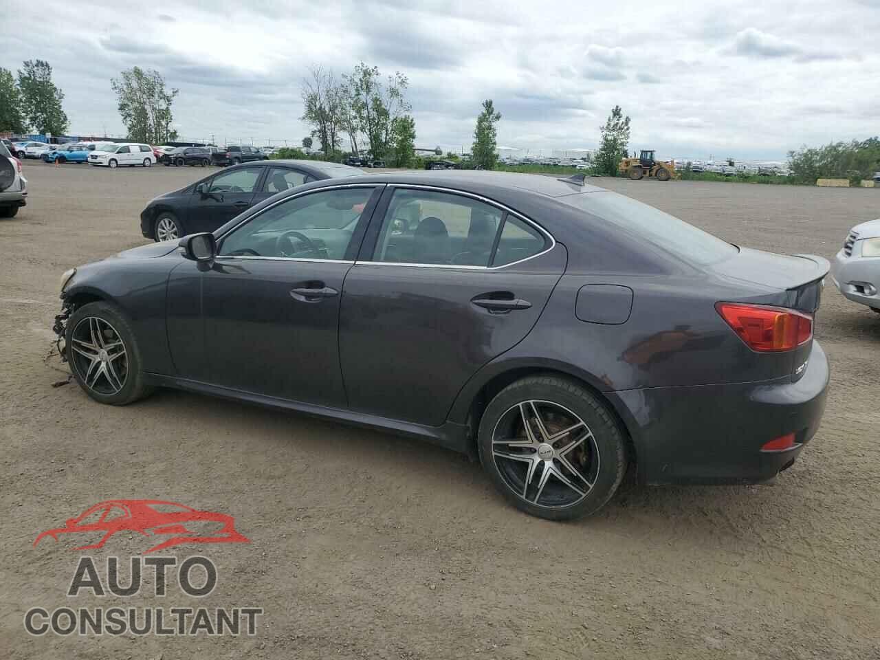LEXUS IS 2009 - JTHCK262195028304