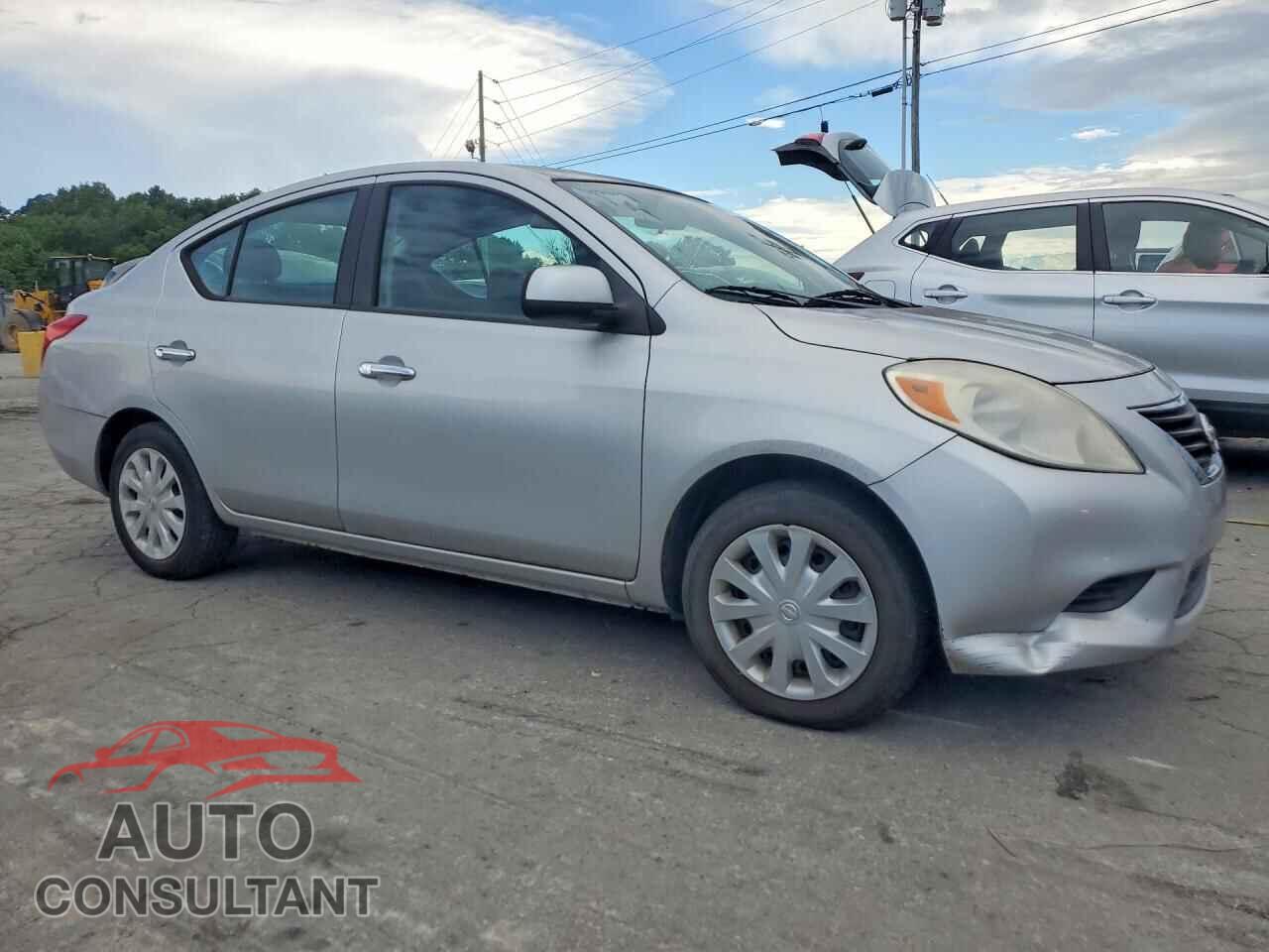 NISSAN VERSA 2012 - 3N1CN7AP1CL807964