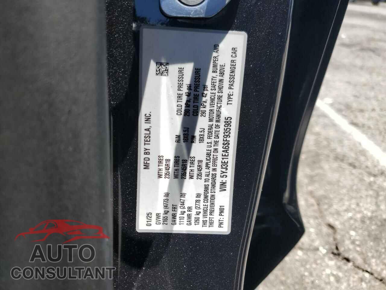 TESLA MODEL 3 2025 - 5YJ3E1EA6SF935985