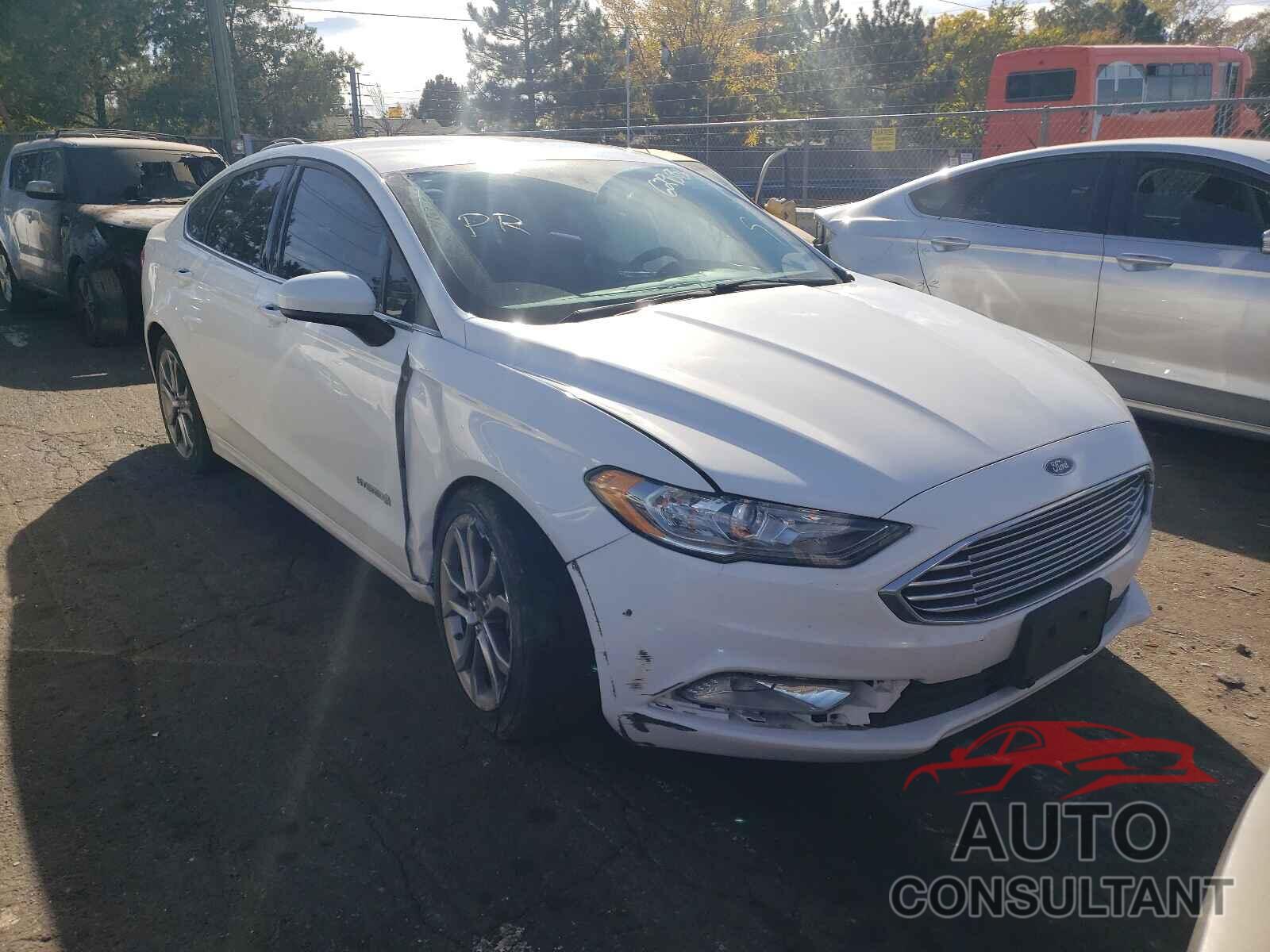 FORD FUSION 2017 - 3FA6P0LU3HR224109