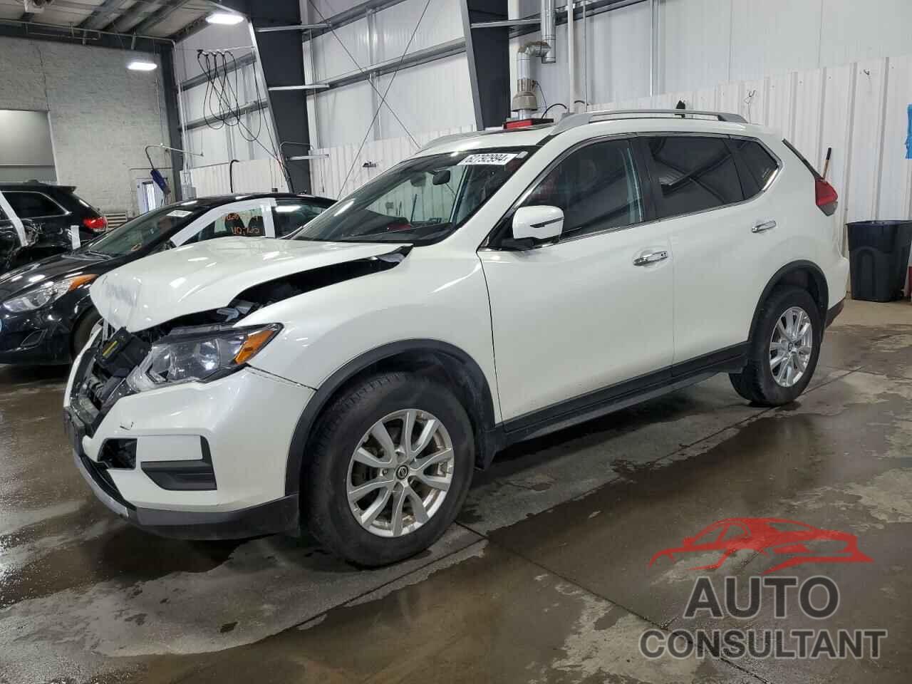 NISSAN ROGUE 2017 - 5N1AT2MV6HC746147