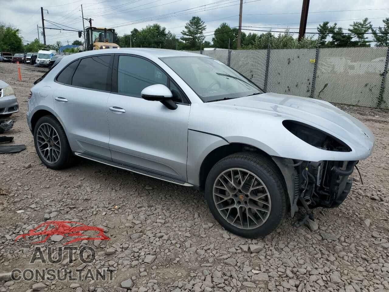 PORSCHE MACAN 2016 - WP1AB2A59GLB49373