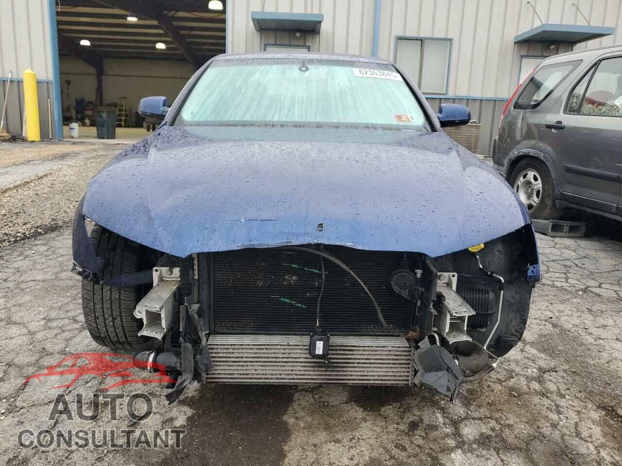 AUDI A4 2013 - WAUFFAFL7DN046849