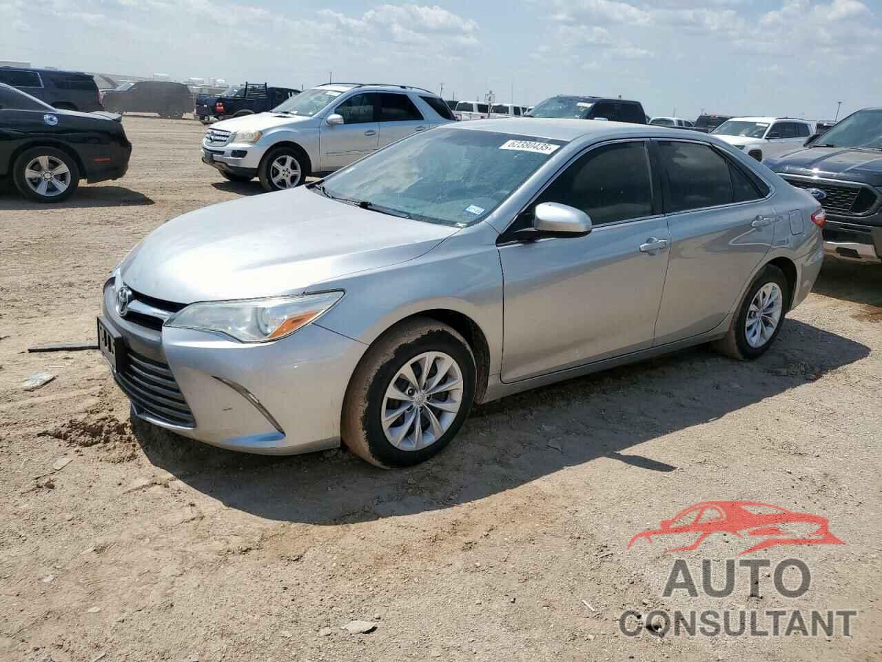 TOYOTA CAMRY 2016 - 4T4BF1FK6GR580719