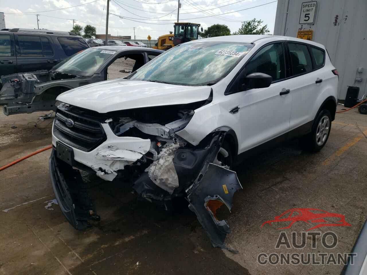 FORD ESCAPE 2018 - 1FMCU0F7XJUC67965