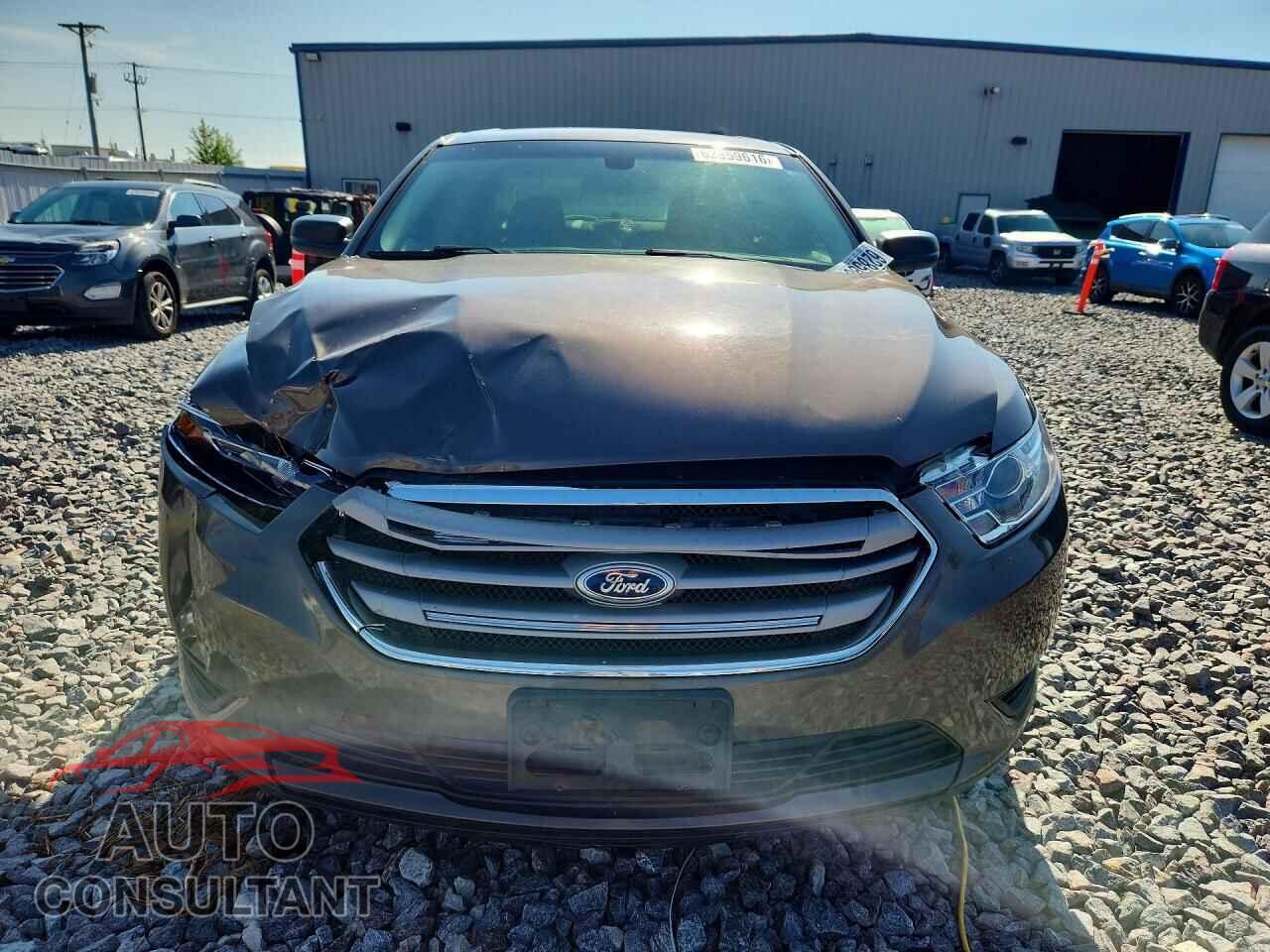 FORD TAURUS 2015 - 1FAHP2D84FG202453