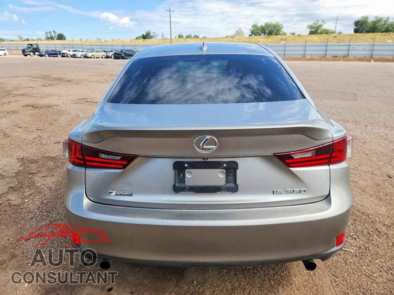 LEXUS IS 2015 - JTHBE1D28F5016386