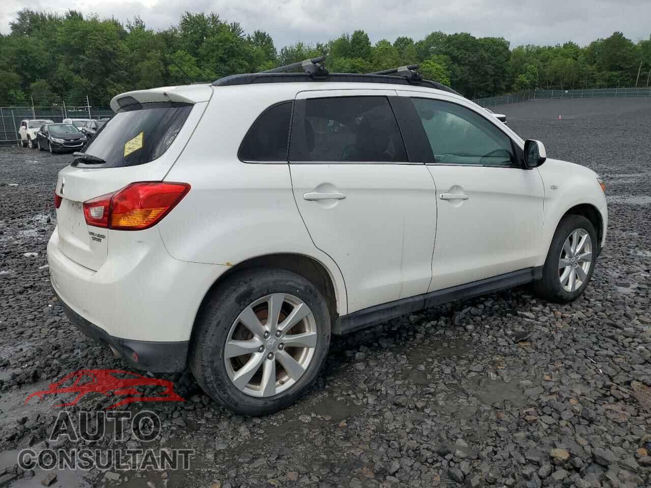 MITSUBISHI OUTLANDER 2014 - 4A4AR4AU4EE024551