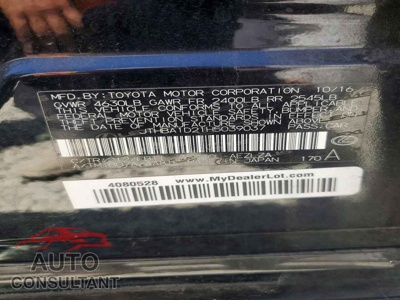 LEXUS IS 2017 - JTHBA1D21H5039037