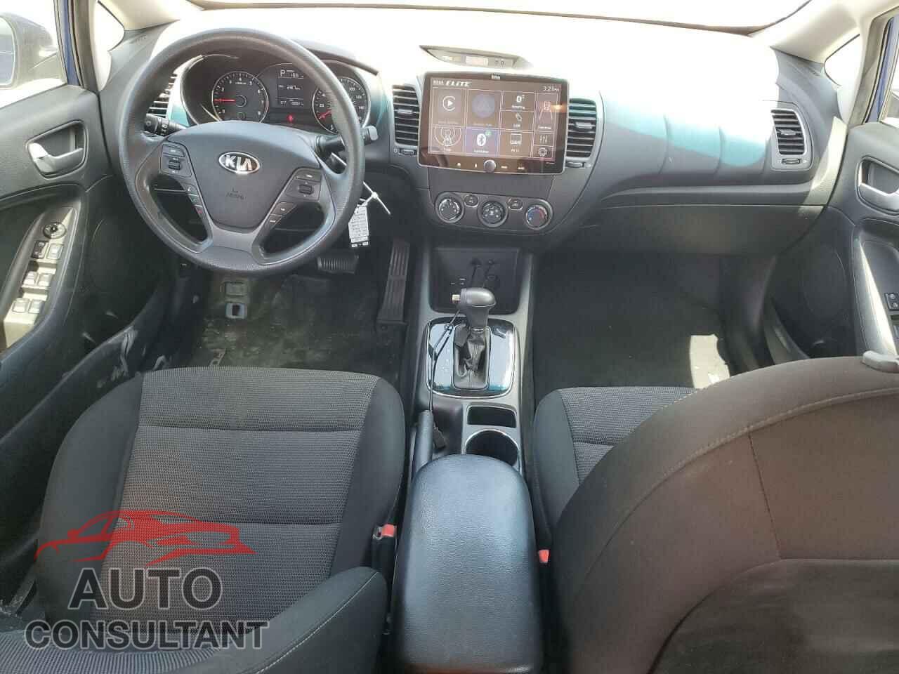 KIA FORTE 2017 - 3KPFK4A79HE040183