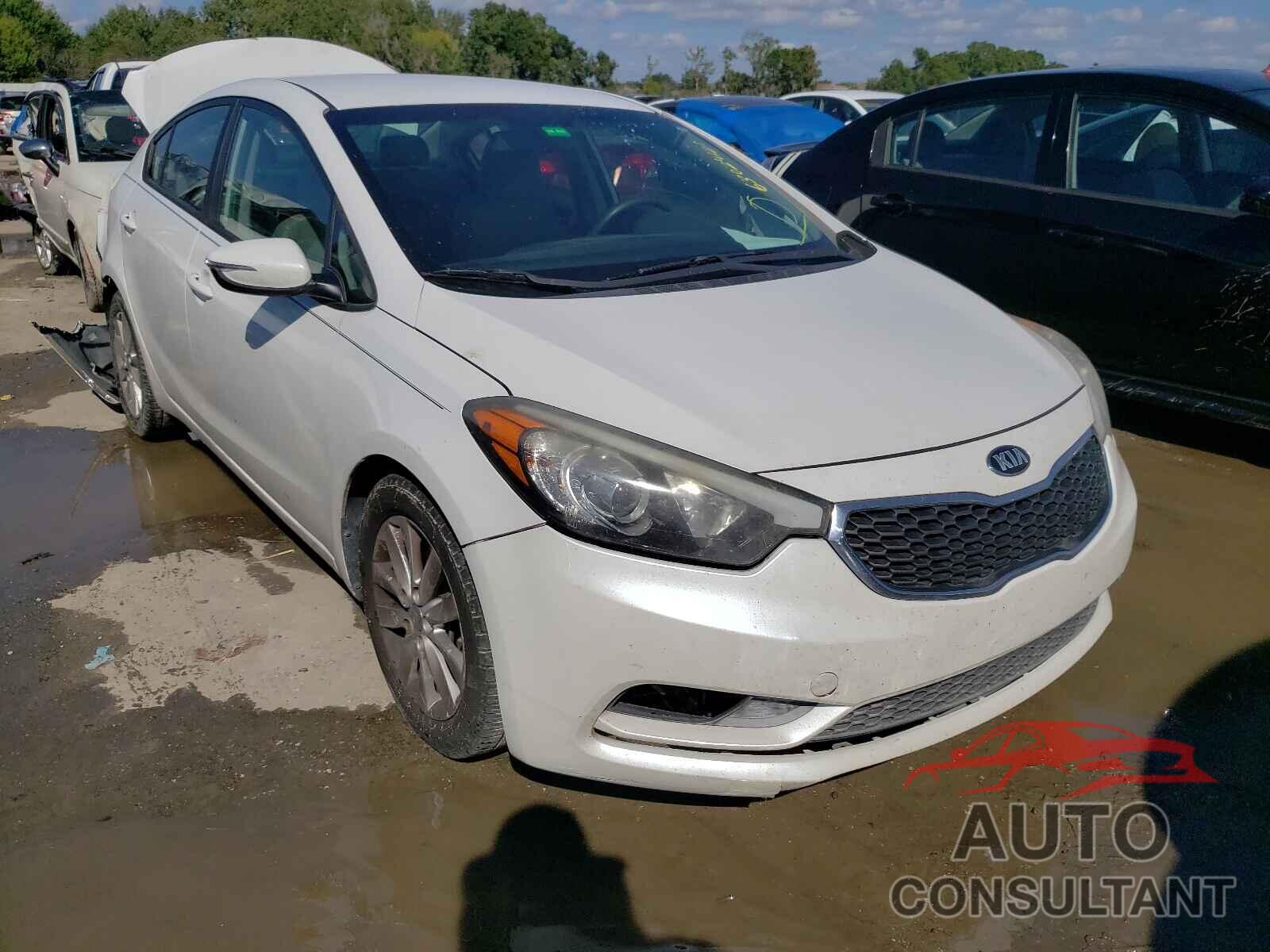 KIA FORTE 2016 - KNAFX4A65G5443397
