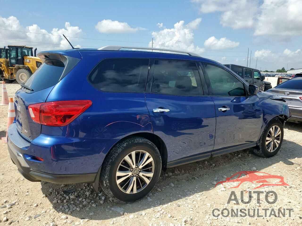 NISSAN PATHFINDER 2018 - 5N1DR2MN3JC678973