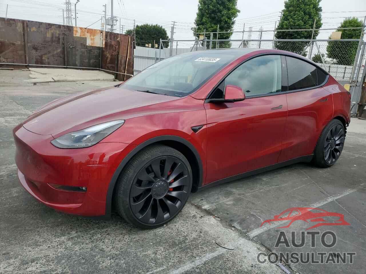 TESLA MODEL Y 2024 - 7SAYGDEF7RF154399
