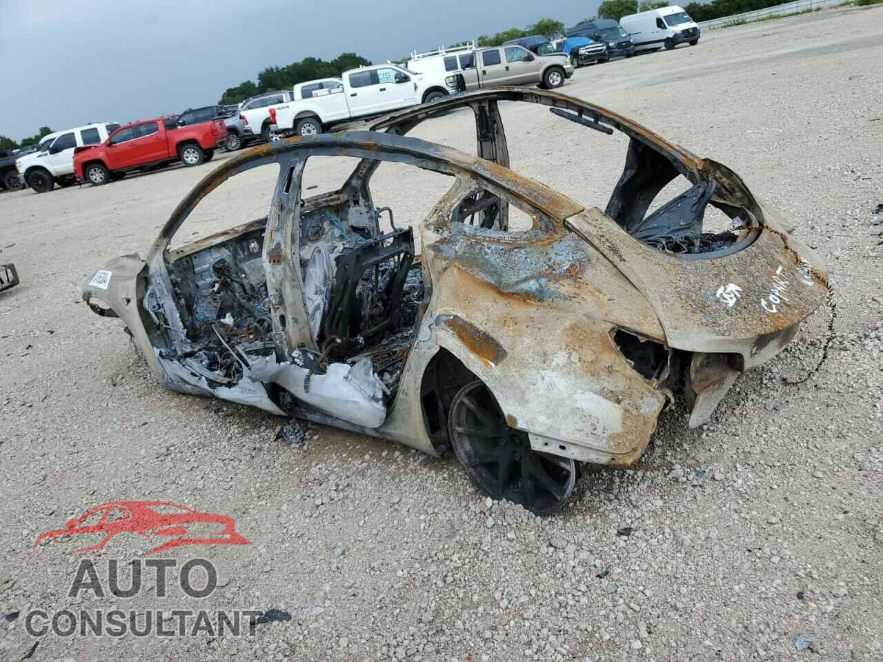 TESLA MODEL 3 2018 - 5YJ3E1EA4JF057407