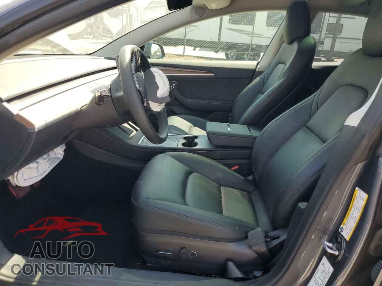 TESLA MODEL 3 2023 - 5YJ3E1EA3PF456768