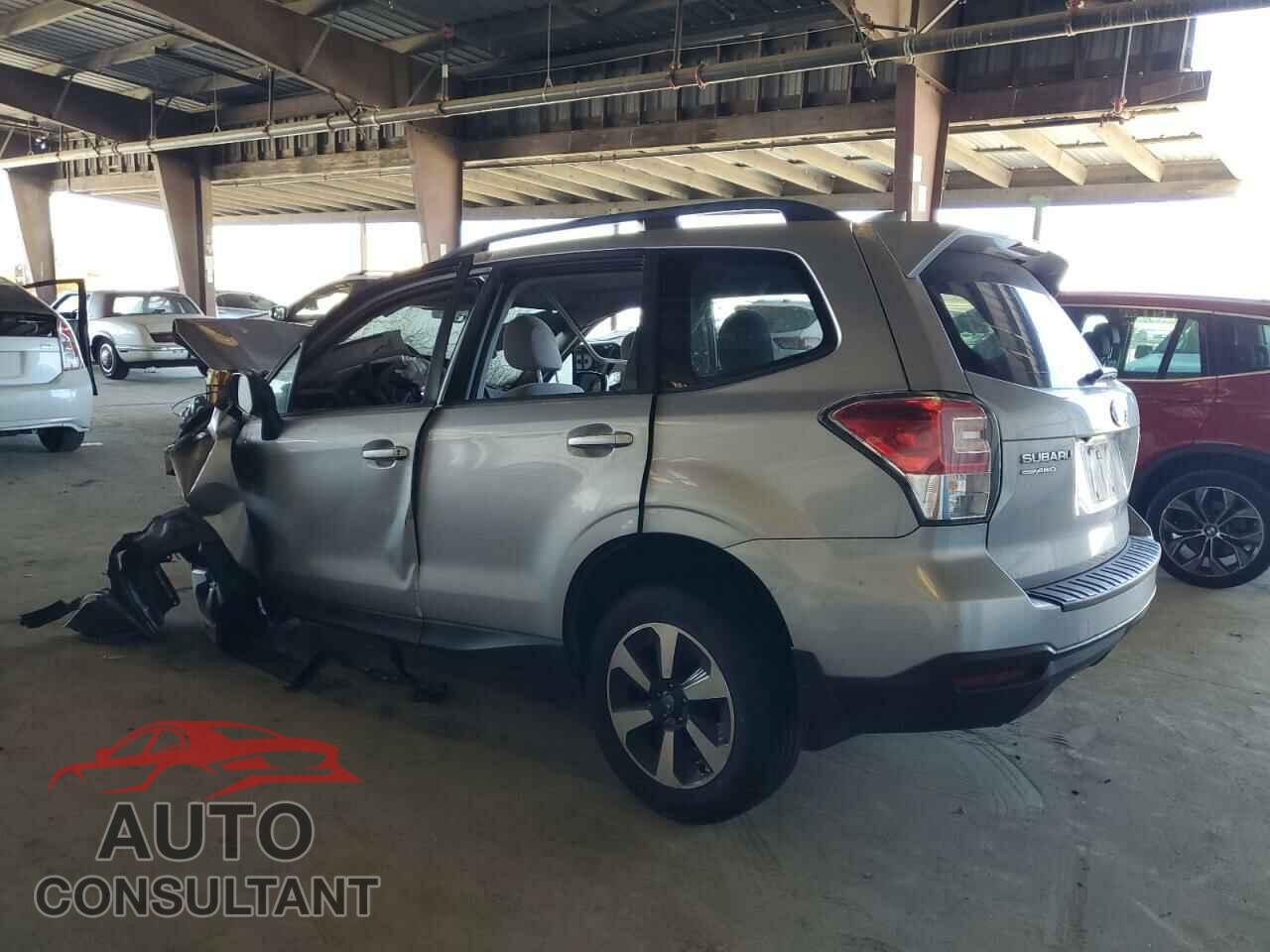 SUBARU FORESTER 2017 - JF2SJAEC1HH457848
