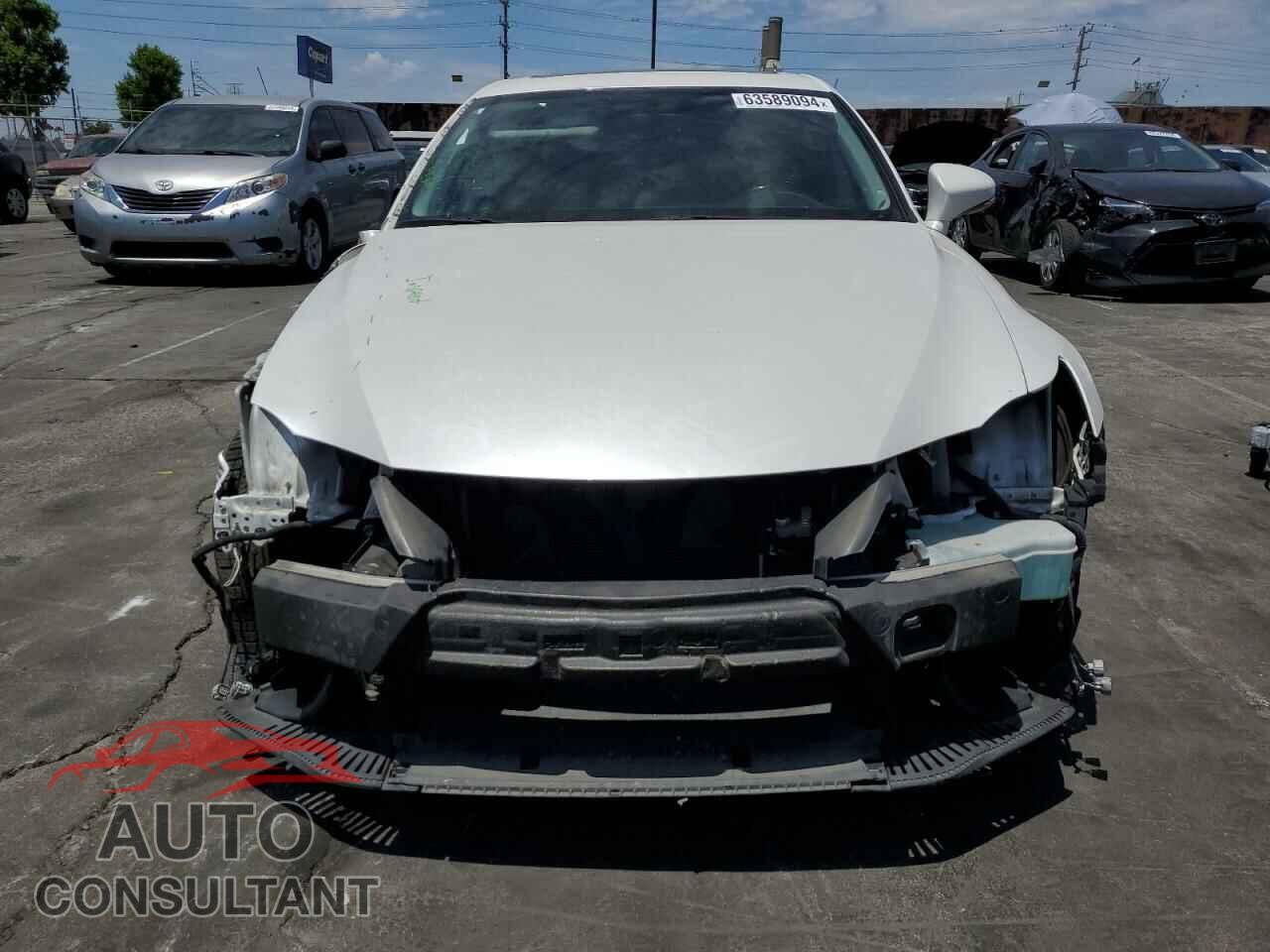 LEXUS IS 2016 - JTHBA1D2XG5030481