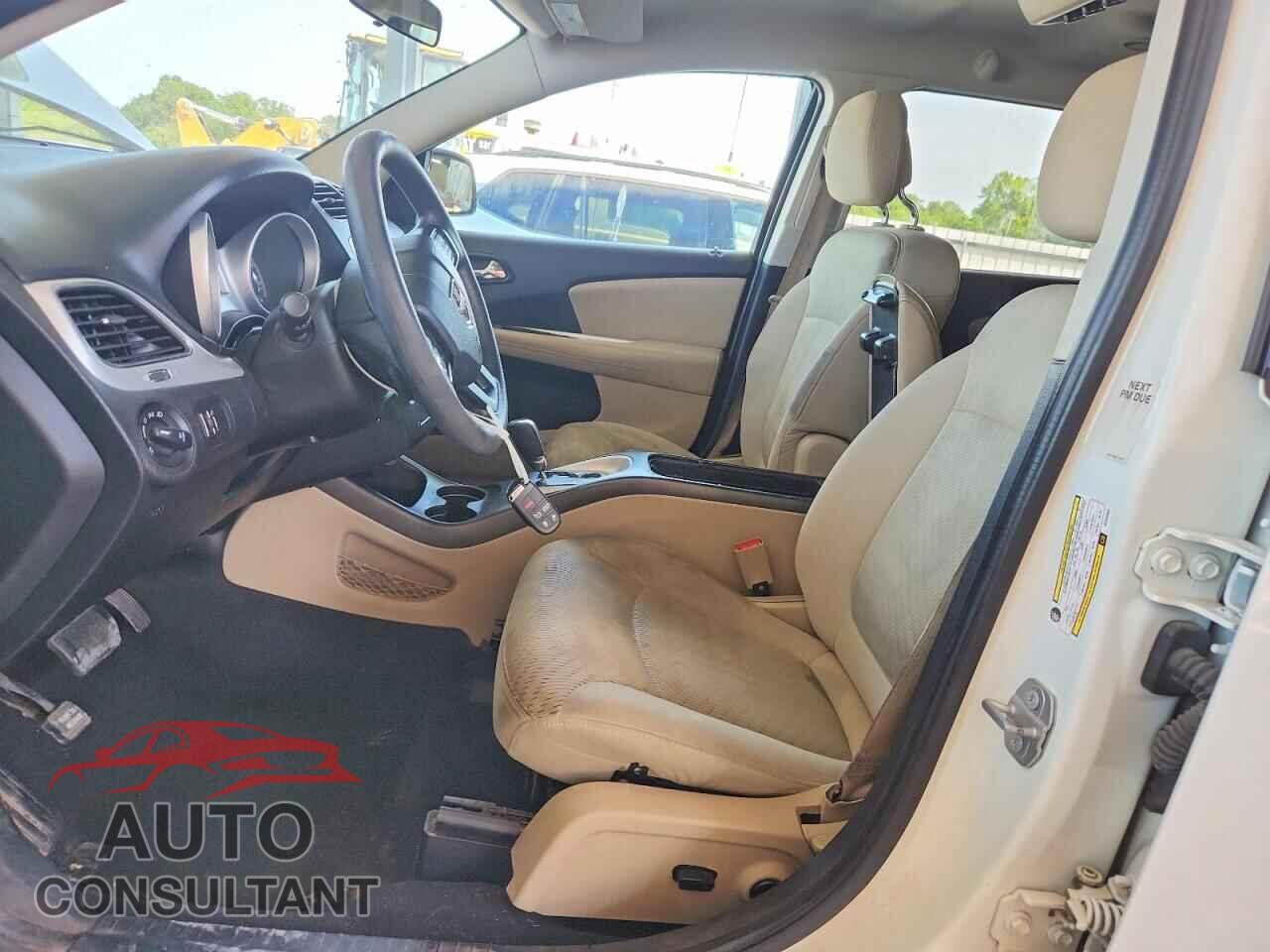 DODGE JOURNEY 2017 - 3C4PDCBG7HT532942