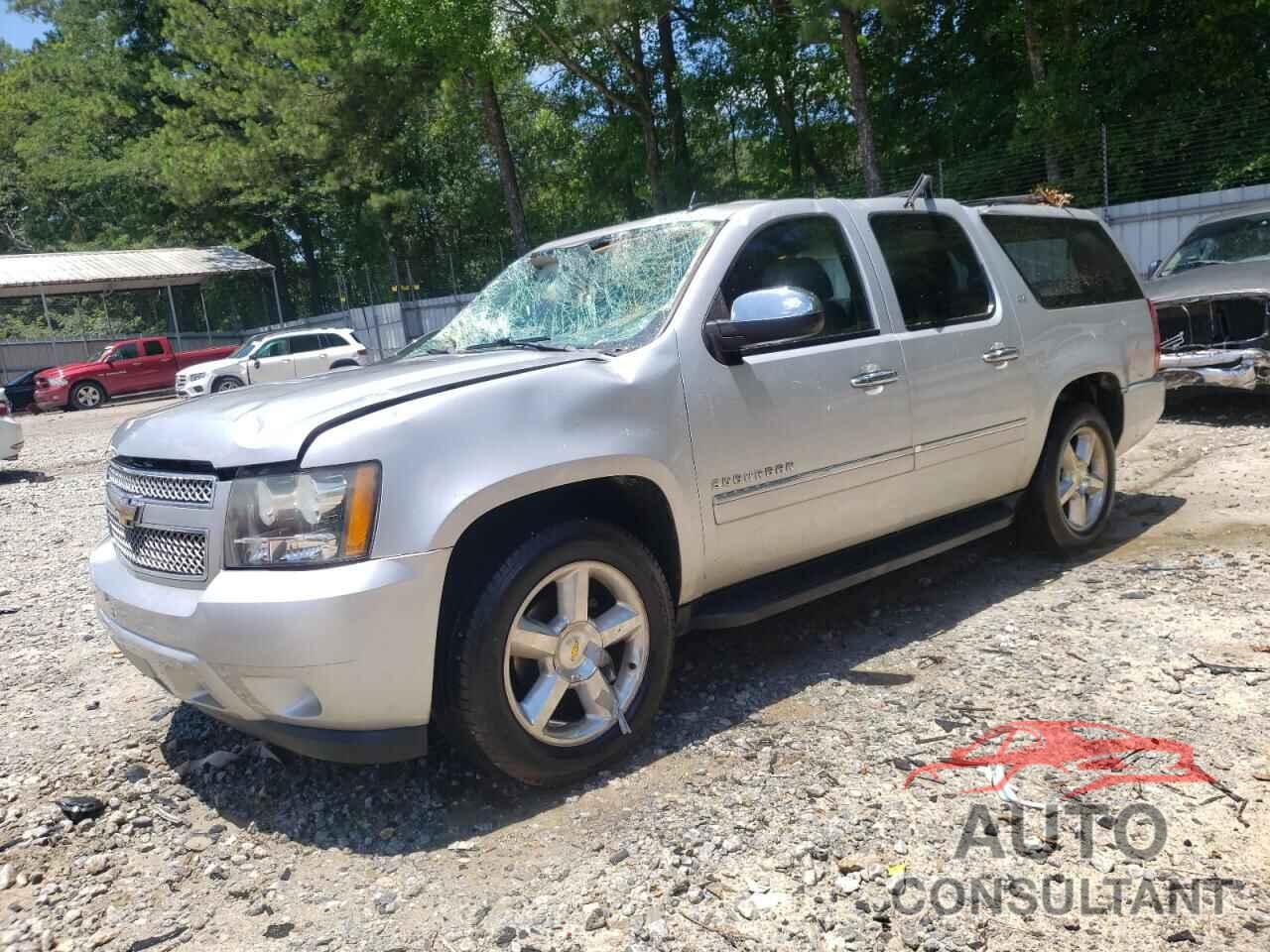 CHEVROLET SUBURBAN 2011 - 1GNSCKE06BR204960