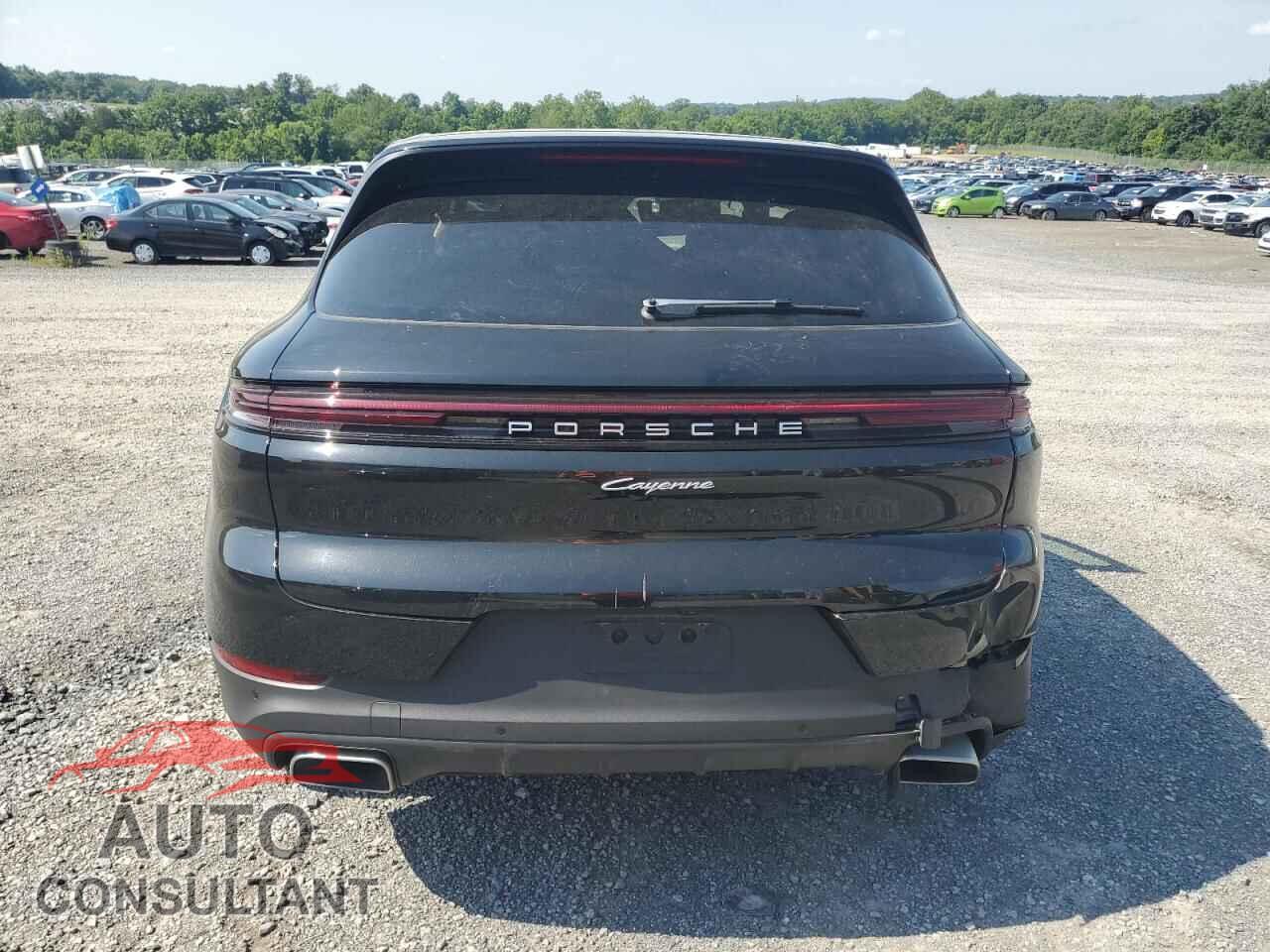 PORSCHE CAYENNE 2024 - WP1AA2AY0RDA07374
