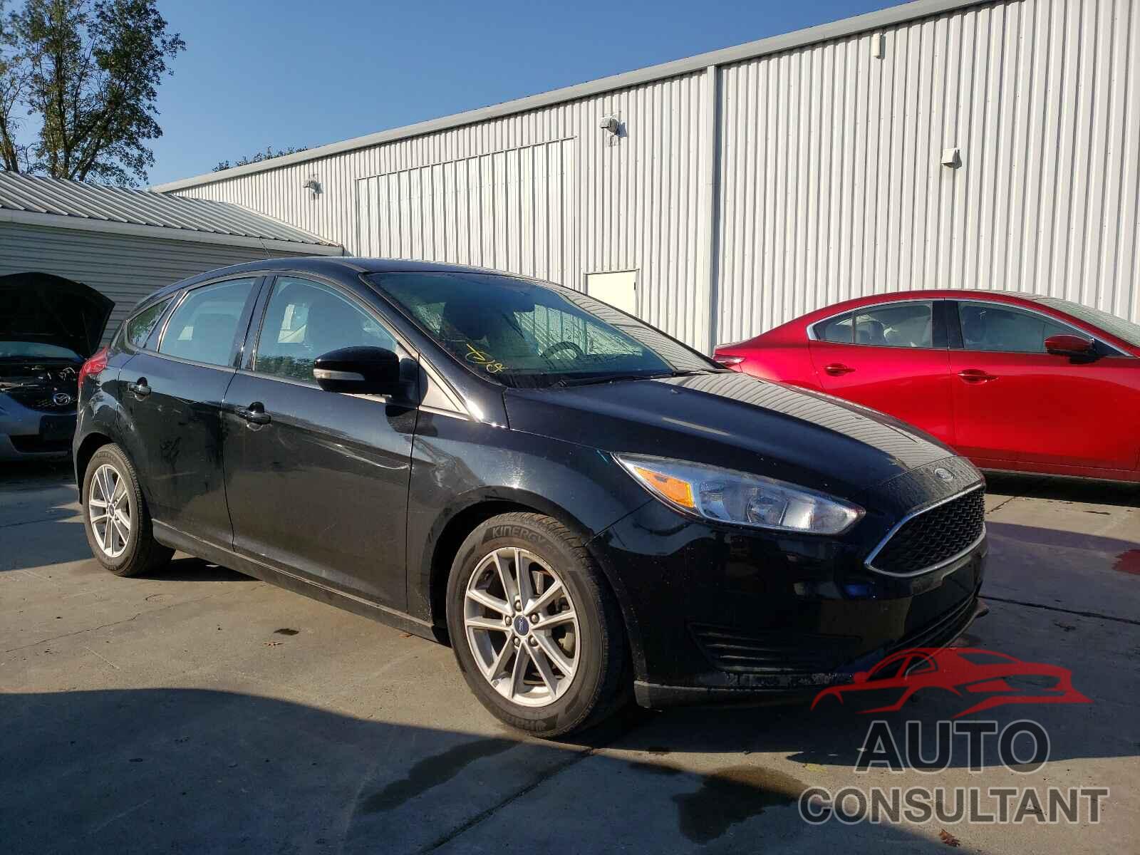FORD FOCUS 2017 - 1FADP3K23HL217278