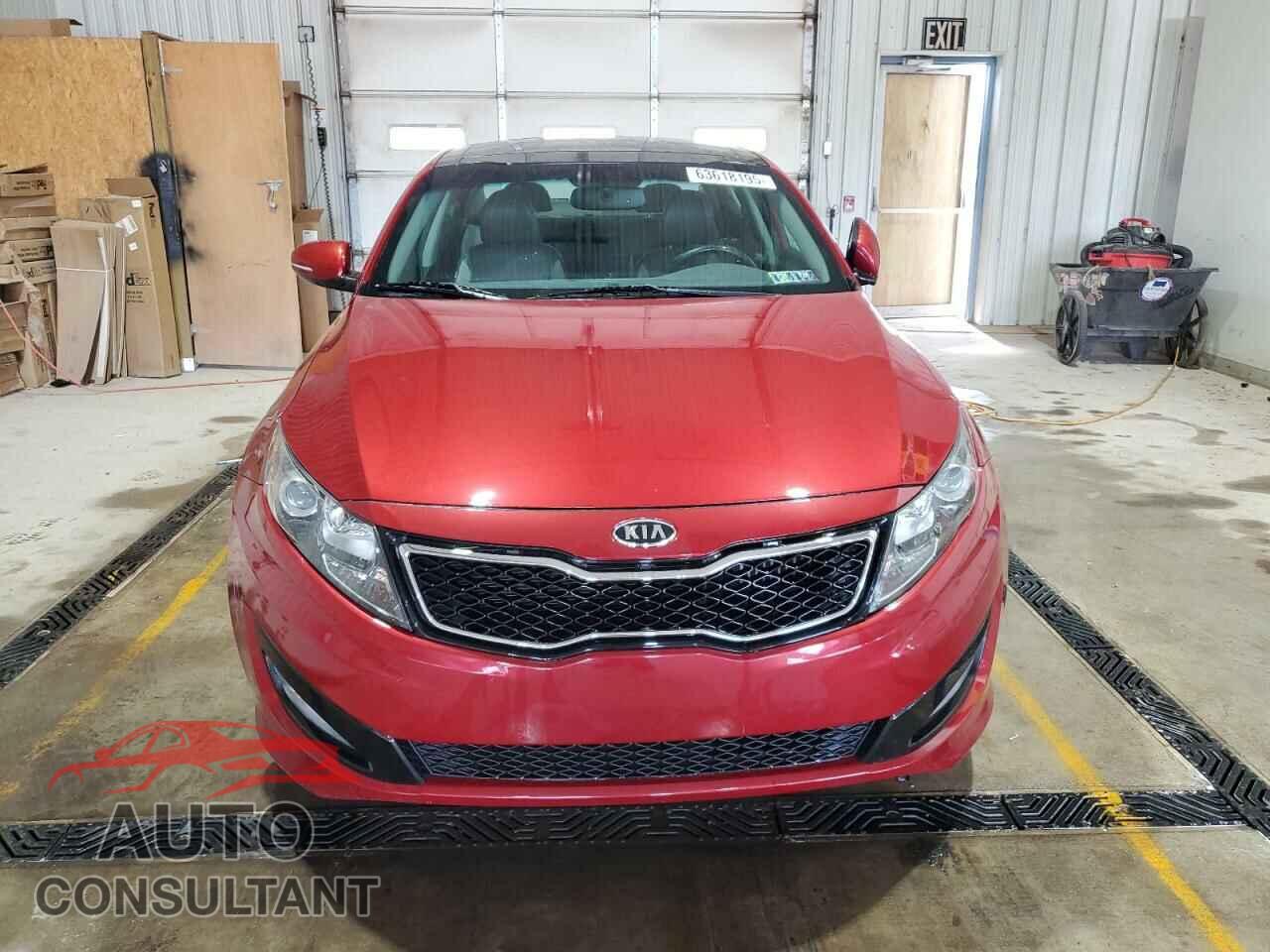 KIA OPTIMA 2012 - 5XXGR4A64CG045668